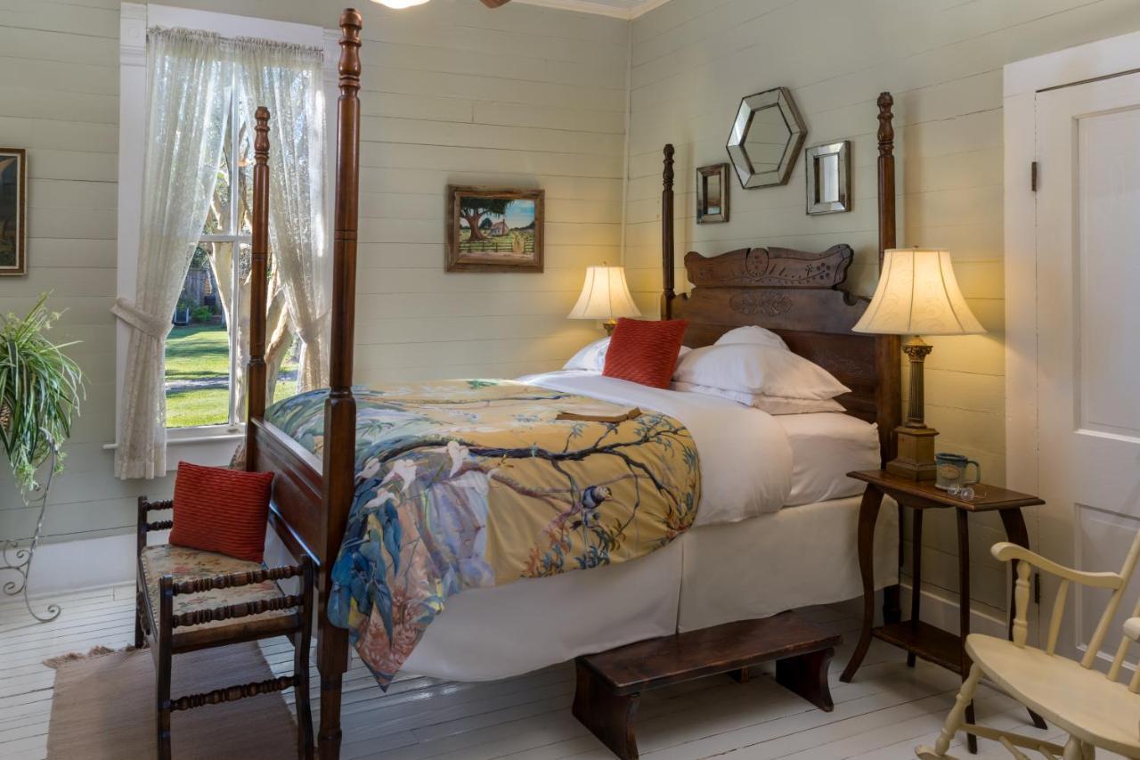 Maison D'Memoire Bed&Breakfast Cottages Rayne Exterior foto