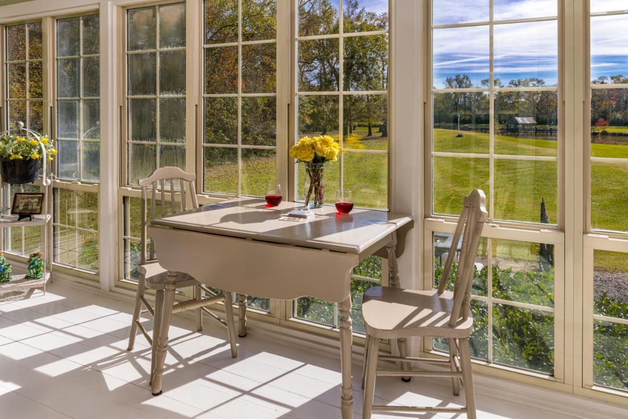Maison D'Memoire Bed&Breakfast Cottages Rayne Exterior foto